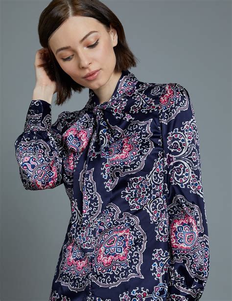 Women S Navy White Paisley Fitted Satin Blouse Single Cuff Pussy