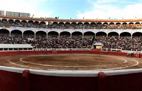 Dos festejos en diciembre en la Santa María de Querétaro Toreteate