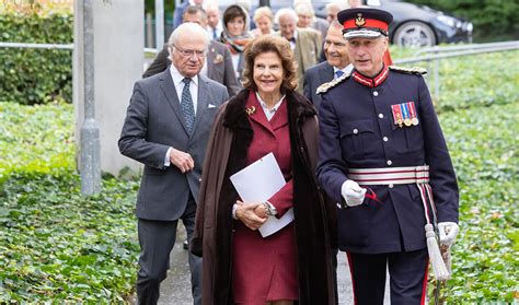 King and Queen of Sweden visit the University of Stirling’s dementia ...