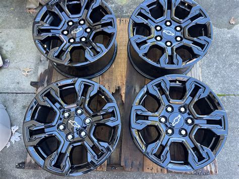 New Takeoff Chevy Silverado RST 20 Factory OEM Wheels Rims, 44% OFF