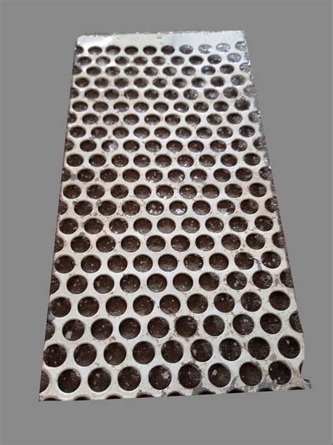 10mm Round Hole Mild Steel Perforated Metal Sheet 15mm 45 OFF