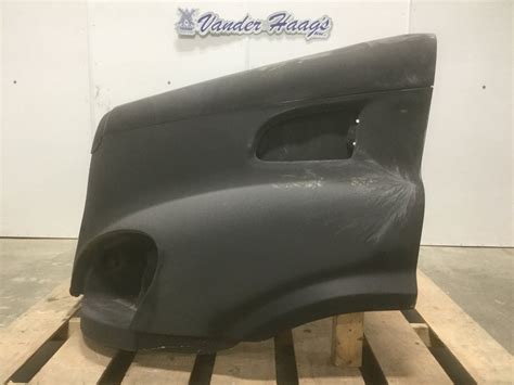 A17 15588 001 Freightliner Cascadia Hood For Sale