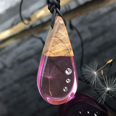 Bestseller Dandelion Drop Wood Resin Necklace Rot Etsy De In