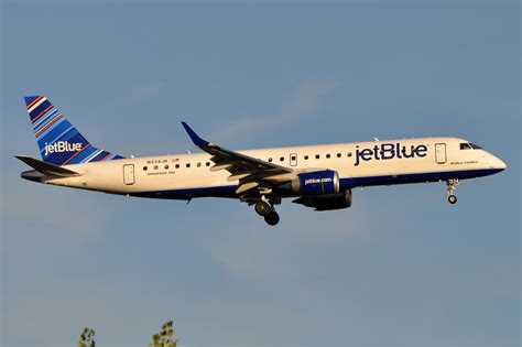 JetBlue Airways Embraer ERJ 190AR ERJ 190 100 IGW N3 Flickr