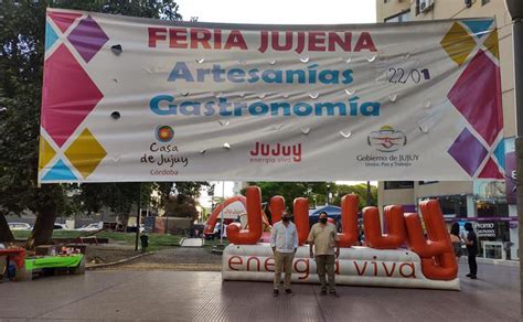 Con una feria artesanal y gastronómica promocionaron Jujuy en Córdoba