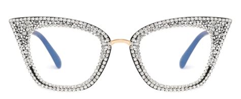 Flatter Your Features The Best Sunglasses For Diamond Face Shapes