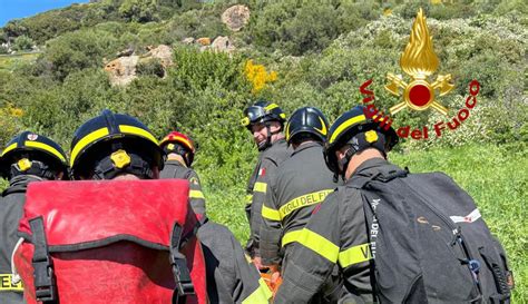 Turista Si Perde Nelle Campagne Di Bosa Salvata Dai Vigili Del Fuoco