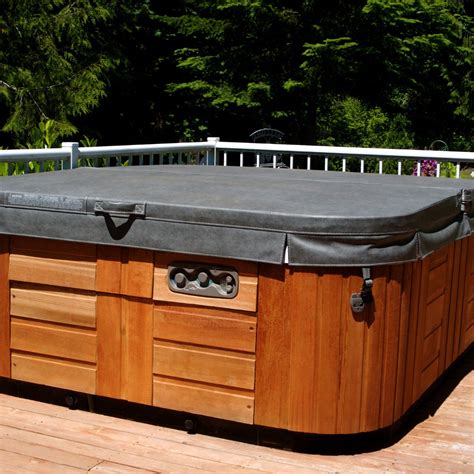 Best Hot Tub Covers | The Rex Garden