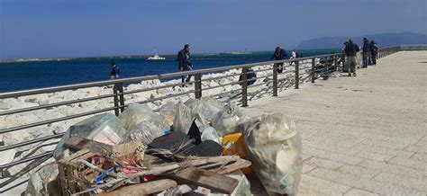 Castellammare Del Golfo Ripulita Dai Rifiuti La Terrazza Sul Mare