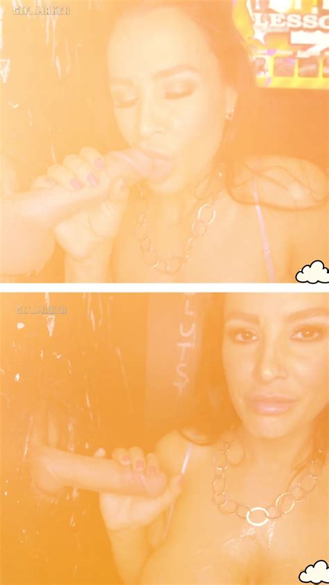 Vixen MILF Lisa Milking Cocks Vertical Lisa Ann