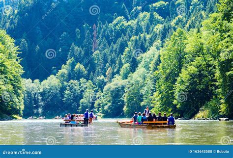 Sromowce Nizne Poland August 25 2015 Dunajec River Gorge Typical