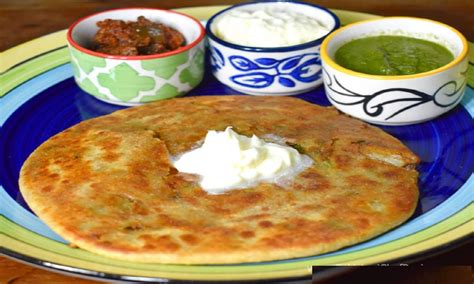 Aloo Paratha Recipe नाश्ते में आलू का पराठा है शानदार विकल्प जानिए