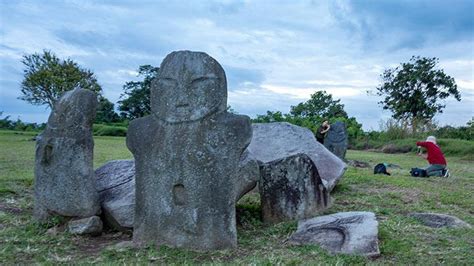 Situs Megalitikum Jadi Tujuan Wisata Sulawesi Tengah Tempo Co