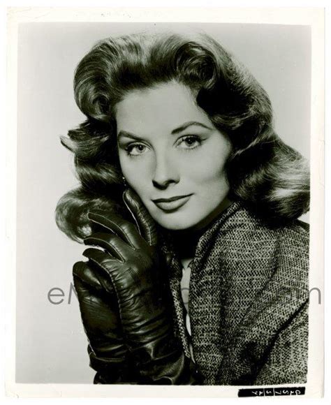 Suzy Parker 825x10 Still 60s Sexy Wearing Leather Gloves And Wool Coat