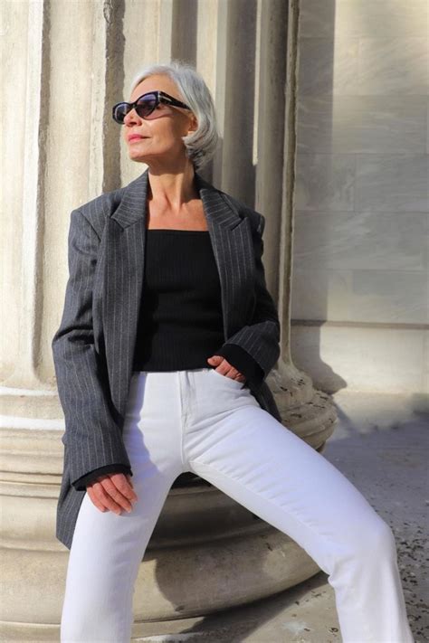 Quel Look Pour Une Femme De Ans Et Plus Conseils En Or Atelier