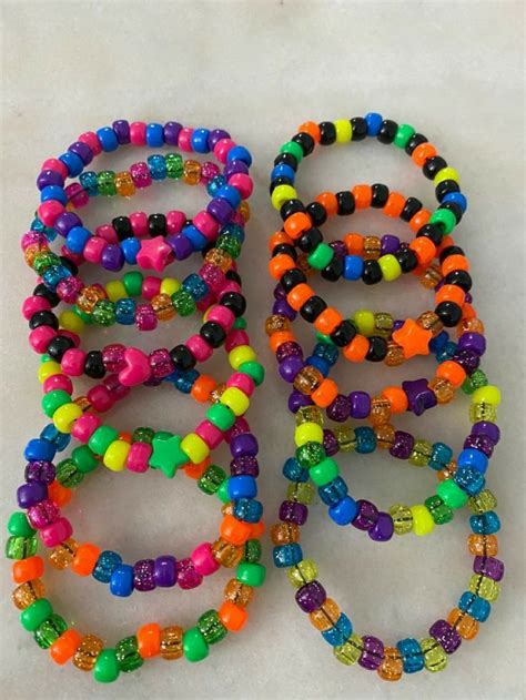 Pin By Sofia De Andion E Alc Ntara On Lip Balm Diy Kandi Bracelets