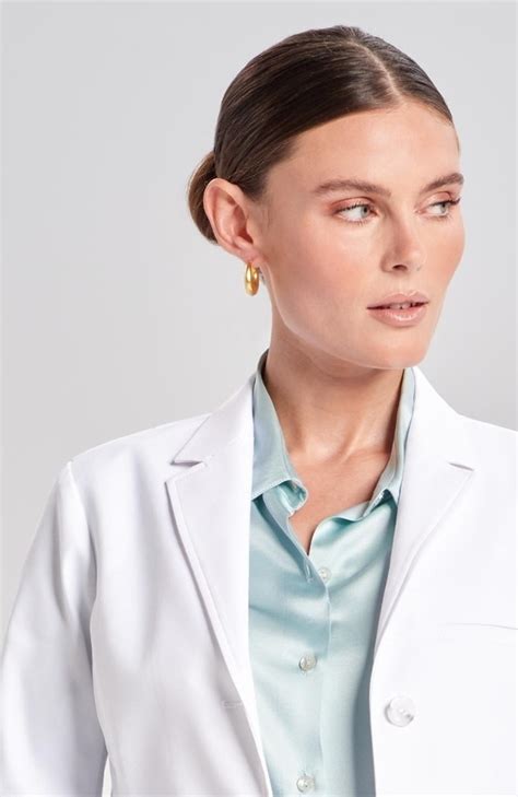 Women S Rebecca Slim Fit Lab Coat Medelita