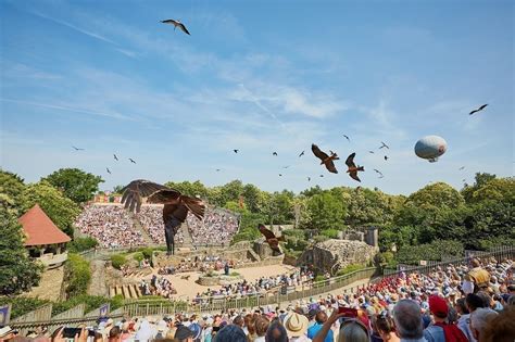 Puy du Fou les réservations pour la saison 2021 sont ouvertes Le