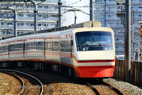 下町・浅草と両毛地区へ結ぶ【特急りょうもう号】200系の写真素材 [202620806] イメージマート