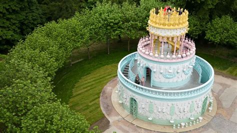 Joana Vasconcelos Cria Bolo De Casamento Em Tamanho Gigante Onde Se