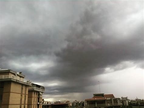 Maltempo Forti Temporali In Puglia Nubifragi E Tornado Nel Salento