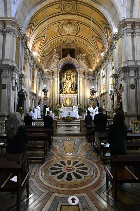 Lisboa on Twitter Na Igreja de Santo António foi hoje 13 de junho