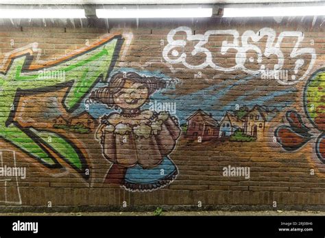 Graffiti art in Munich Stock Photo - Alamy