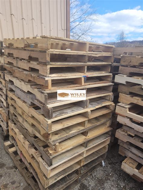 Florida Used Pallets - BUY | SELL | RECYCLE - Wiley Pallet