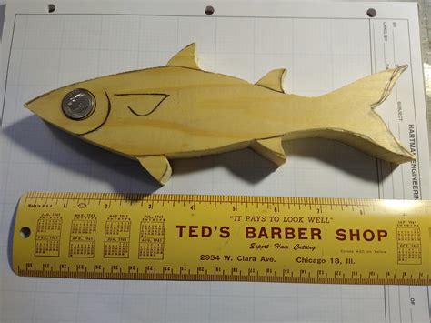 Making a 9inch shiner bait fish lure today for catching lady fish in