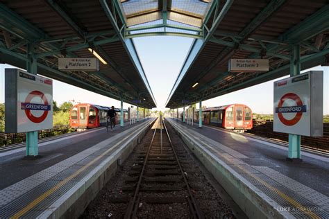 Greenford Station - London Photography - Tube Mapper