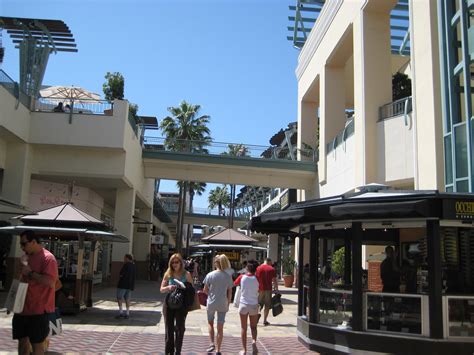 Fashion Valley Mall, San Diego, California reviews in Boutiques & Malls - ChickAdvisor