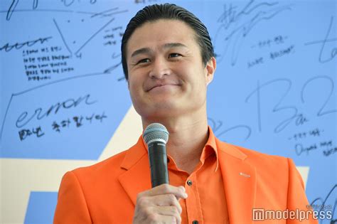 ティモンディ高岸宏行、結婚後初の公の場 “交際2年半”馴れ初め＆プロポーズの言葉に続々回答 モデルプレス