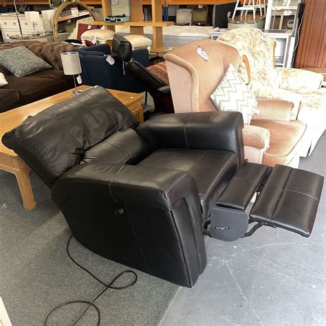 Black Leather Electric Recliner Armchair Auctionwarehouse