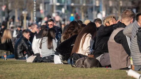 Coronavirus Wie Wissenschaftler neuen Beschlüsse von Bund und