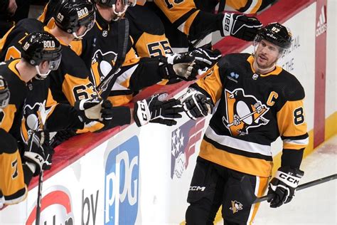 Sidney Crosby Is The Mvp Penguins Fans Hail Captain After Game