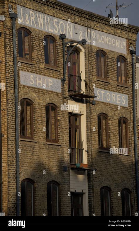 Old Warehouses Converted Into Luxury Housing In Canary Wharf London