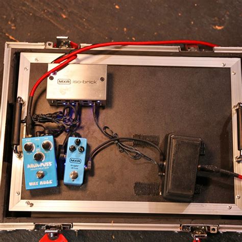 Rig Rundown: Christone "Kingfish" Ingram - Premier Guitar | The best ...