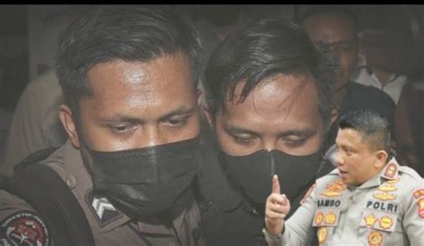 Kronologi Kekejaman Ferdy Sambo Di Rumah Dinas Bharada E Brigadir J