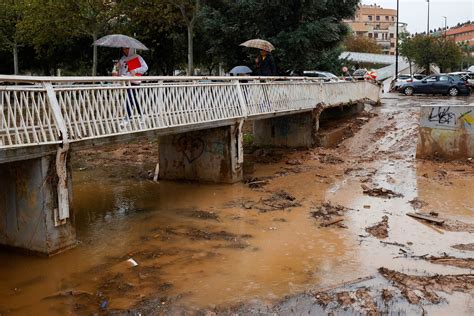 Heavy rain threatens Valencia, Spain, after deadly flash flooding
