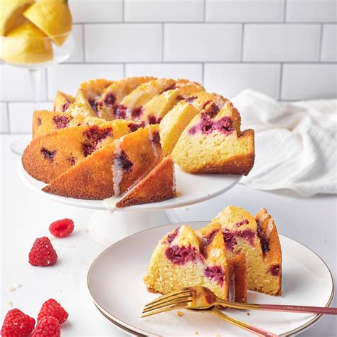 Lemon Raspberry Bundt Cake With Lemon Glaze Bonni Bakery