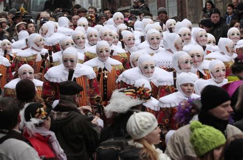 Il Carnevale Di Binche Libero Quotidiano