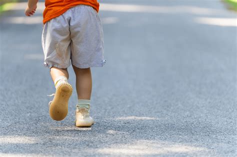 Alteraciones de la marcha en niños son peligrosas