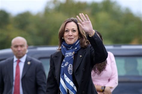 Kamala Harris Surging Back With Key Voting Group New Poll Shows Newsweek