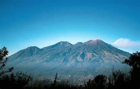 Wisata Alam Yang Menyeramkan Gunung Arjuno Memiliki Segudang Cerita