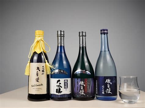 【本厚木店4月4日オープン】「日本酒と牡蠣モロツヨシ」。日本酒飲み放題660円〜30分。高級日本酒の十四代、田酒、而今（じこん）も常時