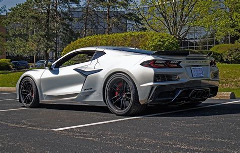 Chevrolet Corvette C8 Z06 Silver Forgeline Carbonforged Cf207 Wheel