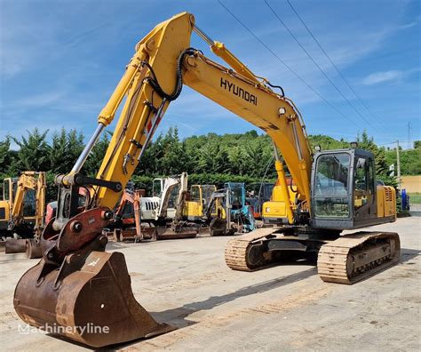 Hyundai Robex Lc A Tracked Excavator For Sale France Chuzelles