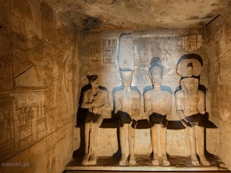 Abu Simbel Wi Tynia Ramzesa Ii W Egipcie Kt Ra Imponuje Do Dzi