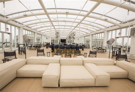 Navy Pier Rooftop Venue (Offshore) - Art Magic Co.