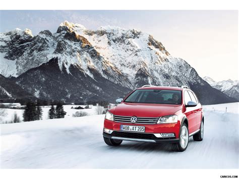 2012 Volkswagen Passat Alltrack Front HD Wallpaper 4